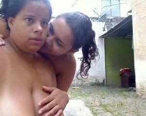 Camgirls in the garden playing..