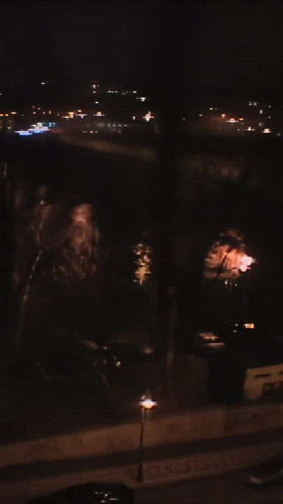 كريستي لوف تدفع قذف داخلي للخلف حتى تتمكن من لعقها