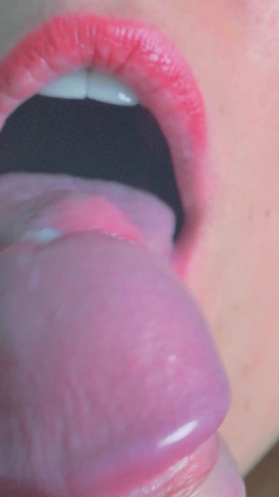 Iconic moment from "I adore taking care of him even when he's finished - amateur MILF blowjob"