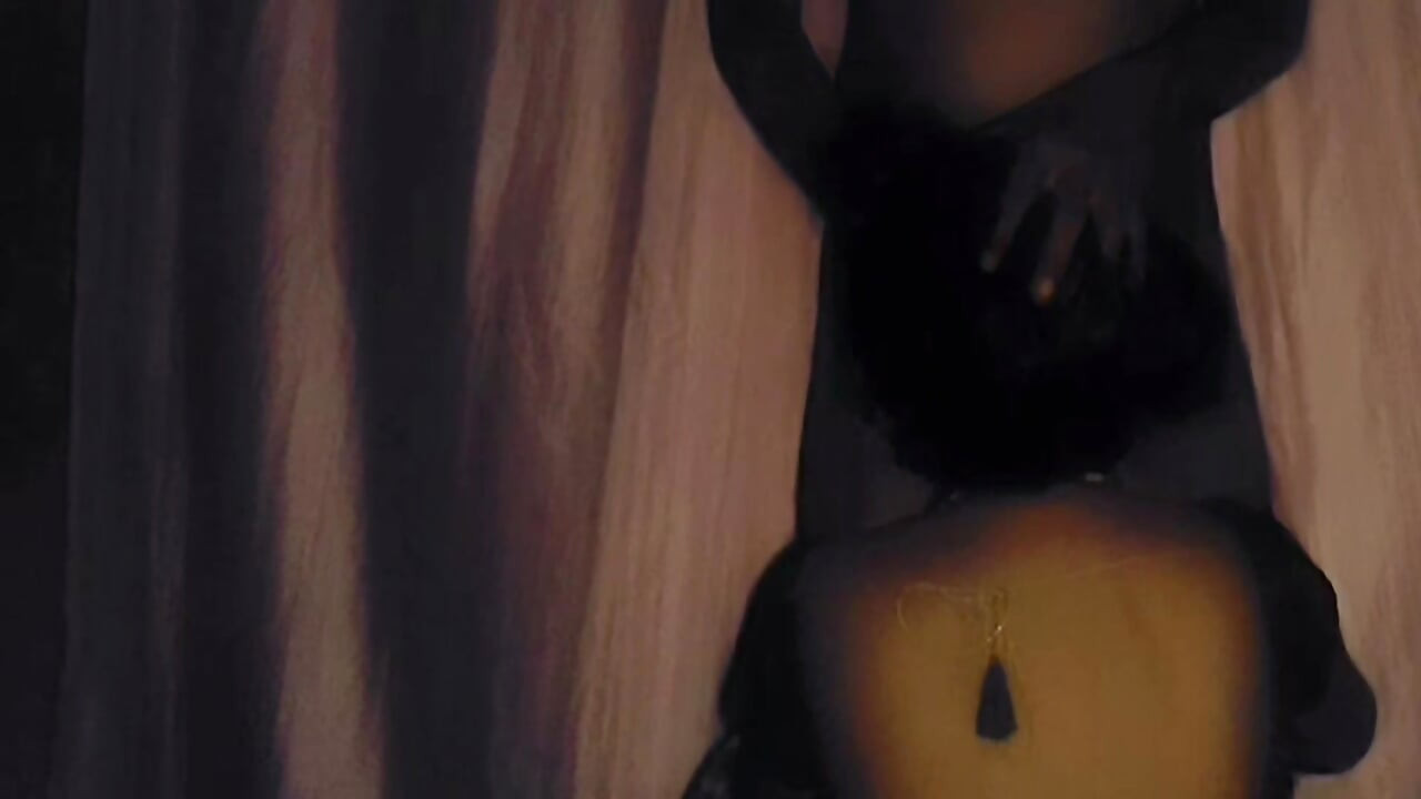 Bhabhi puši susjedu i vara njegovog muža
