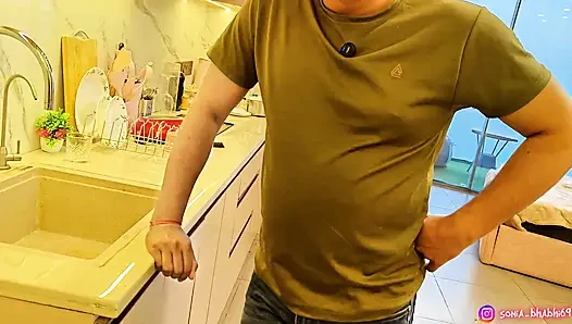 insta reel influencer landlord fuck hard by her own building plumber. in hindi
