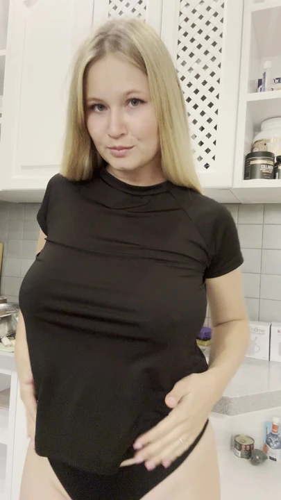 Big tits revealed in full view 🍒