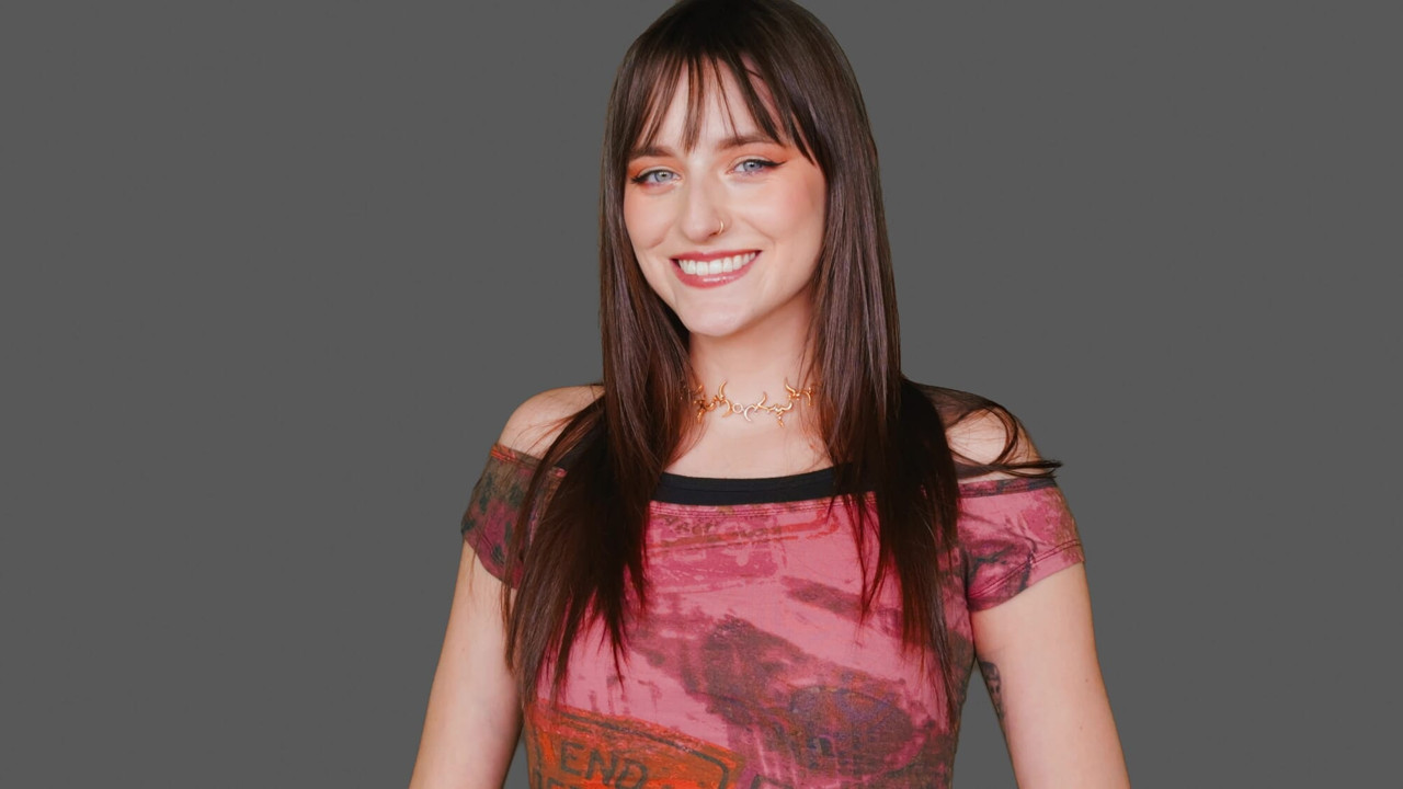 VRSpy - Pass-Through: Lana Smalls