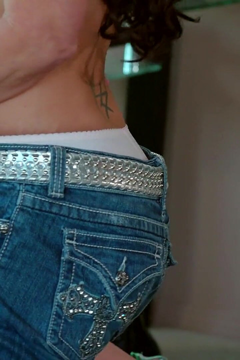 Mommys Girl Mindi Mink Gets Stuck in Stepdaughter's Dress and Needs Help to Get Out