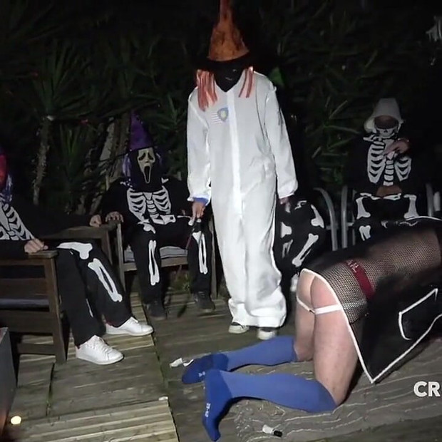 在万圣节之夜生性交