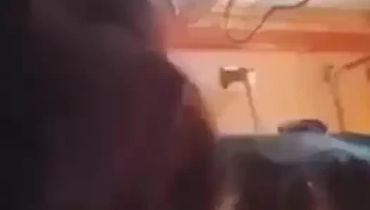 Büyük zenci yarağı büyük yarakla zıplıyor