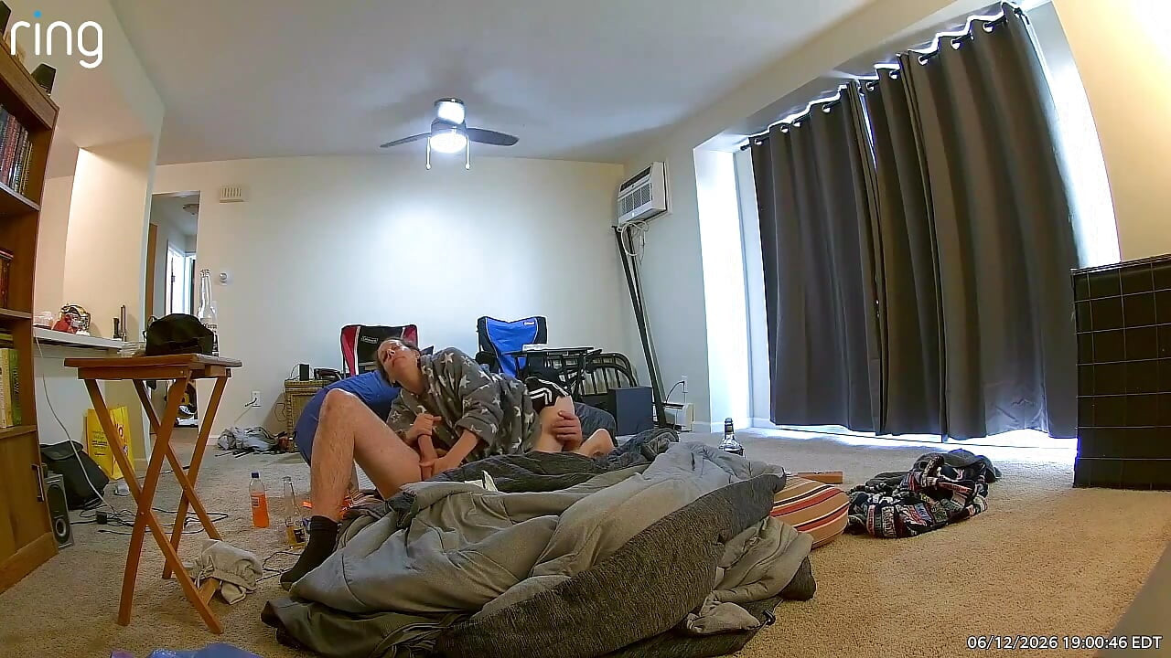 Horny wife needs shower sex while she has her period