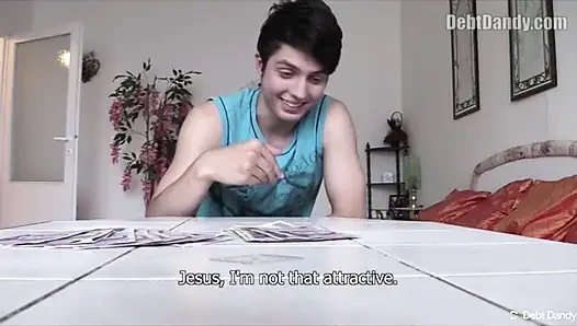 Twinkpop - twink para için yarak emiyor