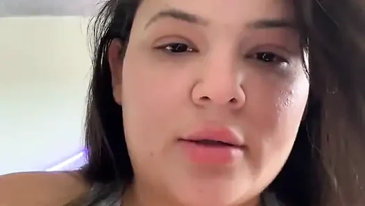 Live streaming bareng dani valentina