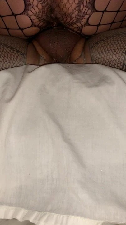 Amateur couple fucking and getting wet