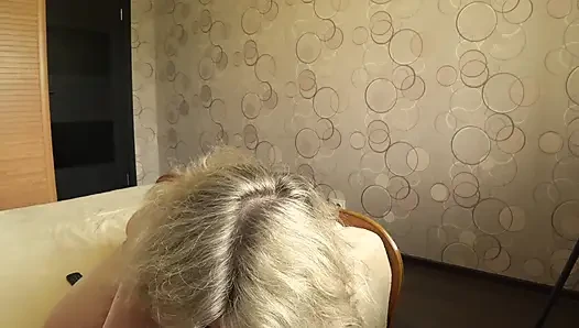 Камера Наблюдает, Зрелая Жена Записывает Для Рогоносца. Грудастая Толстушка Показывает, Как Любовник Ебал. За Кадром