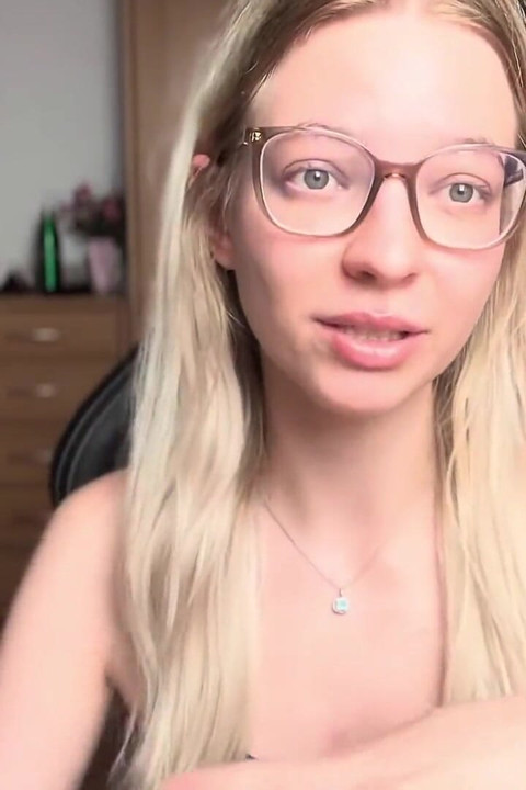 2 Reasons Why You Should Stay P*** Free Forever