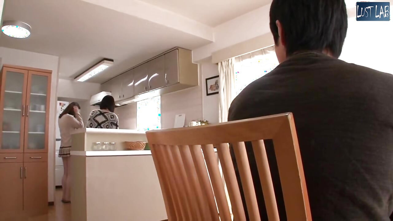 Yeni apartman baştan çıkarma, evli komşularla çevrili, gübresi yavaşça kaymaya başlıyor, bölüm1