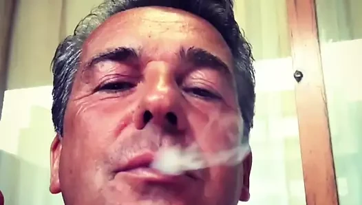 smoke cuba cigar