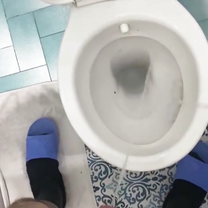 Turkish Hairy Cock Pee Video