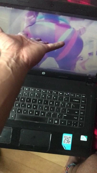 Sri Lankan guy jerks off to Alexis Texas