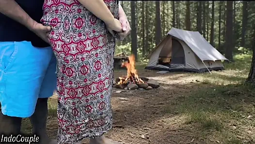 Video rekaman seks pasutri yang super hot di hutan!