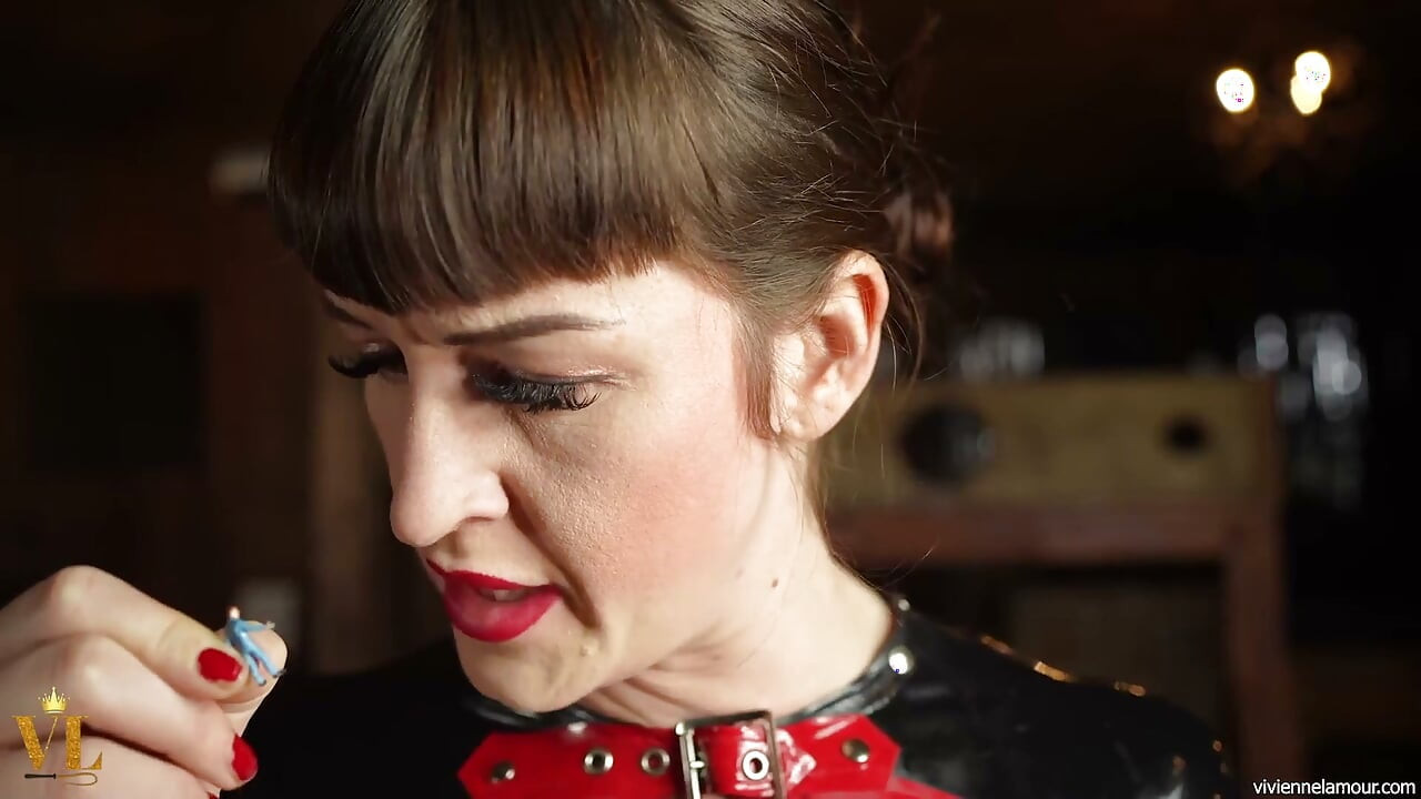 Vivienne L'Amour - Θα Σε Καταπιώ Μικρέ Άντρα (1080p Full HD)