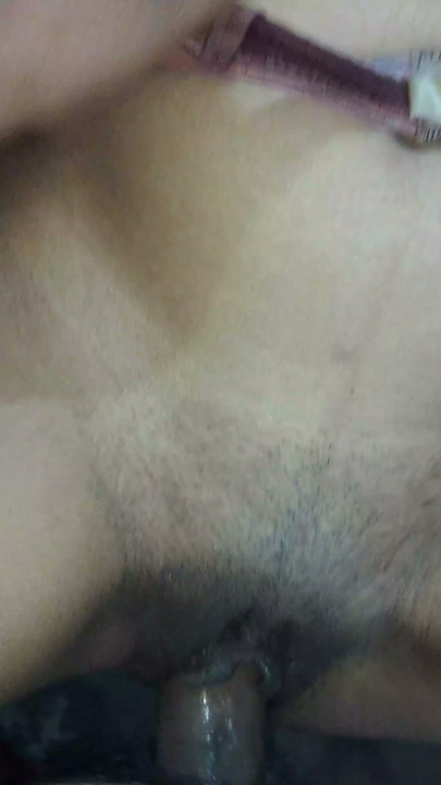 Hintli Bhabhi xshik Büyük Siki Emmeyi ve Sikilmeyi Seviyor | Bölüm 2