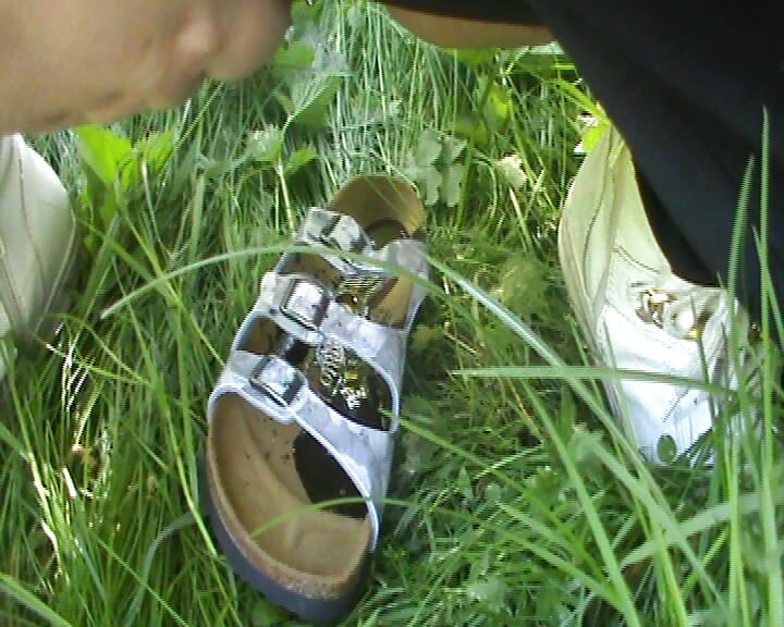 Outdoor Caution I Piss Even in Shoes