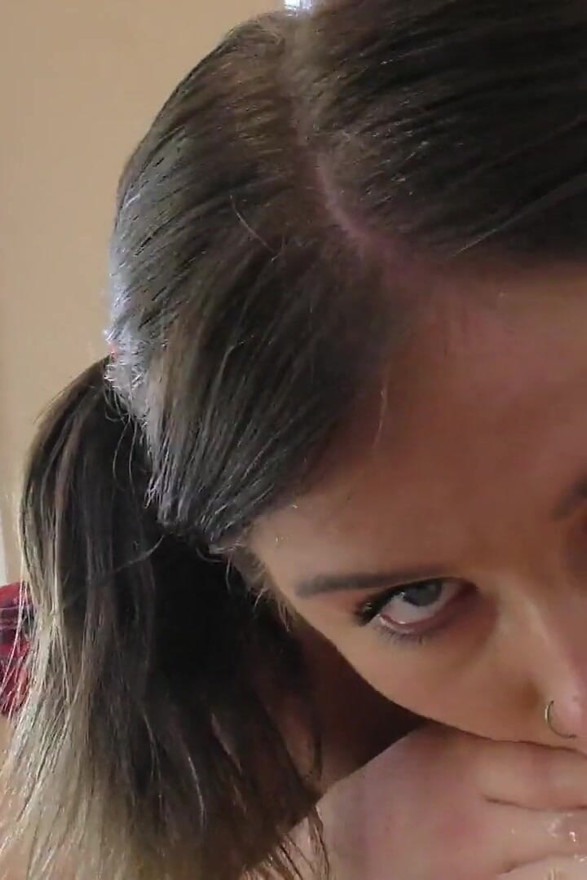 Lick my ass and appologize to me now slut!