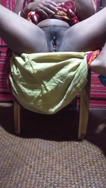 Detik meleleh rahang dari "video jari bhabhi"