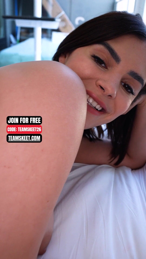 Ariel Dixon & Chloe Rose & Lily Blossom & Violet Starr