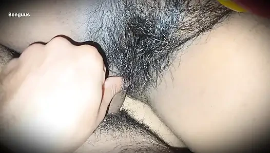Desi Aunty ko Raat ko Choda jab koi ghar per nahi tha