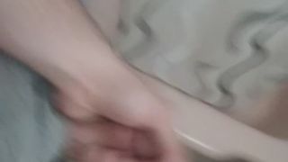 Masturbándose en el baño