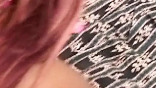 Heiße Lesbenaction mit Toys im Freien