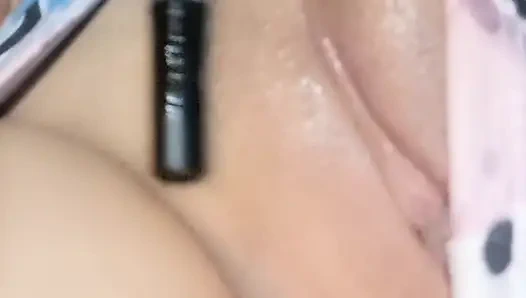 HINDISTAN MASTÜRBASYON YAPıYOR VE GÖĞÜSLERINE DOKUNUYOR