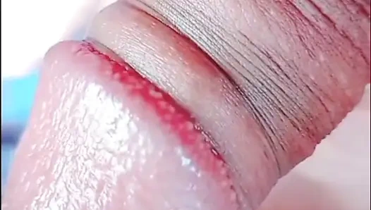 Çekici fahişe Sabrinahole aç kaldı ve lezzetli ve sulu bir yarak yedi