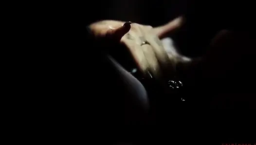 Mai Bailey ve Megan Coxxx anal kraliçeler