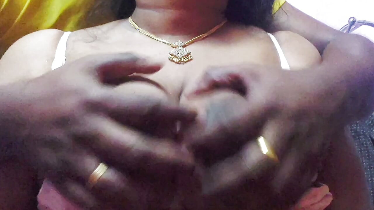 Hot MILF Bindu Bhabhi  Naked Sex with Handsome Boyfriend