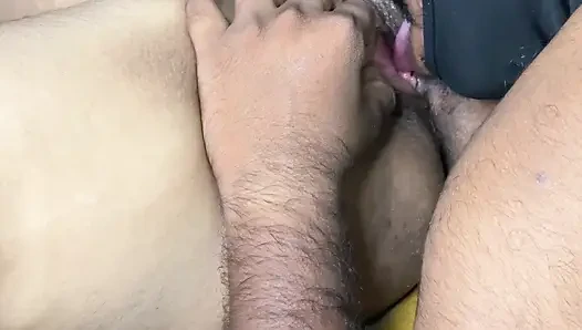 Desi-mädchen fickt mit freund