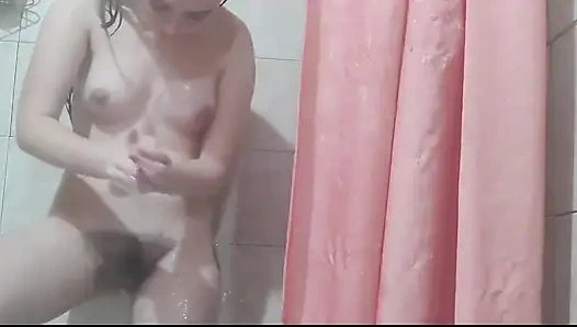 Купание и бритье моего тела