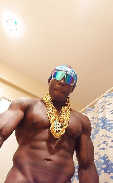 BBC Worship Hallelujah Johnson ( Wardell Fouse Busting on Puff ) Tall Dark Chocolate Muscles Tattoos Hairy BBC Hallelujah Johnso