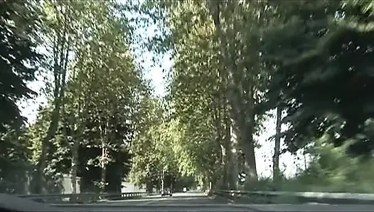 Edepsiz bir iş. Edepsiz üvey kız üvey babasının yarağını seviyor