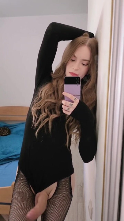 Big cock surprise in pantyhose