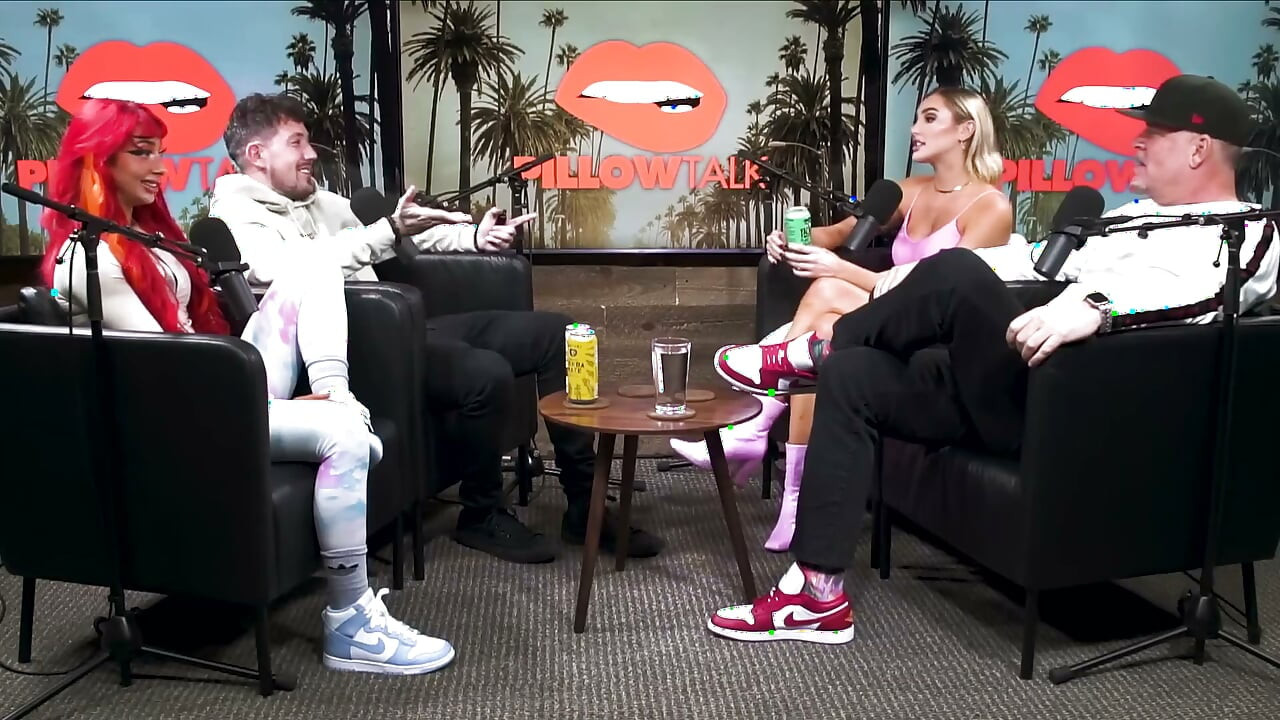 Kenzie Anne Loses P＊rn Virginity to Tyga
