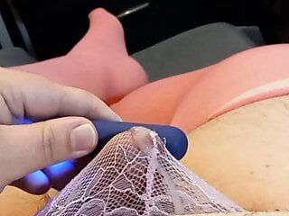 Cumming in lace panties