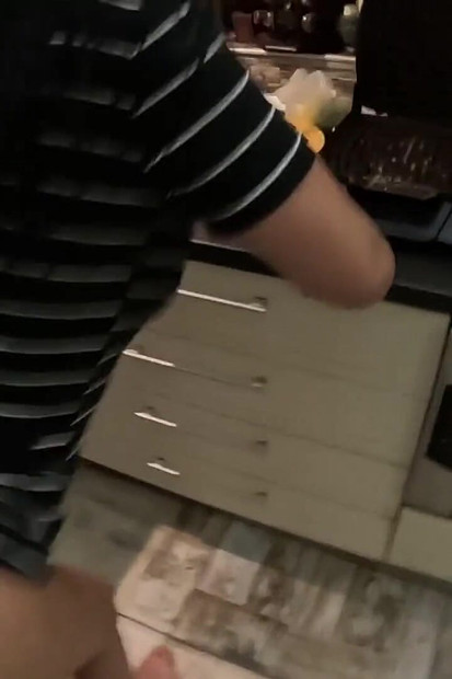 Chycen mým sousedem - POV kouření, zezadu a sperma na obličeji 299