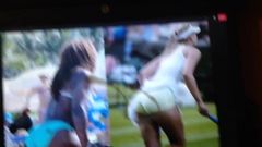 Maria Sharapova e Serena Williams con omaggio