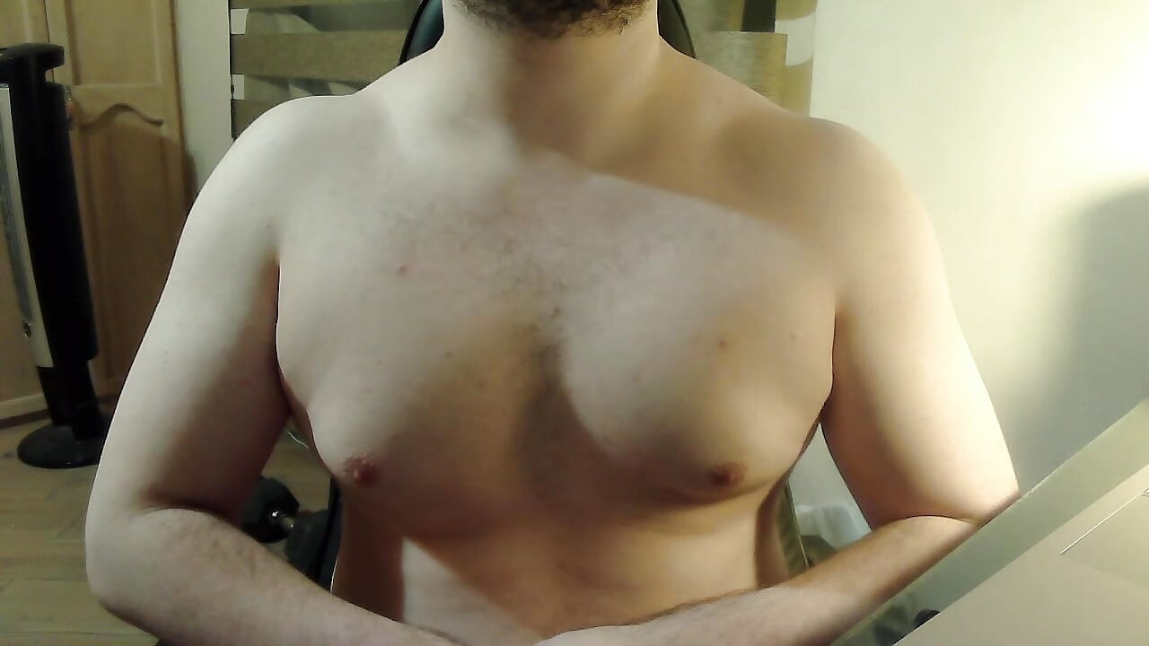 Cam jock flexes