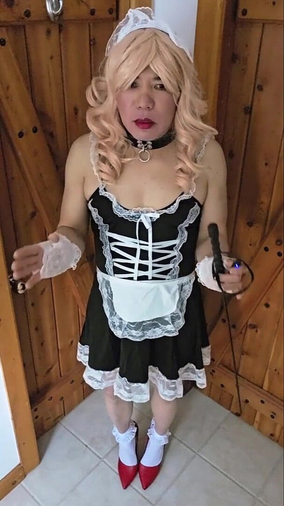 ขอโทษแม่บ้านที่น่าสมเพชขี่การลงโทษตัวเอง | คลิป 1