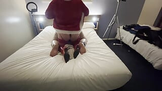 Deo 2:-Gospođa kinksmas daje BooBoo dobro božićno jebanje!