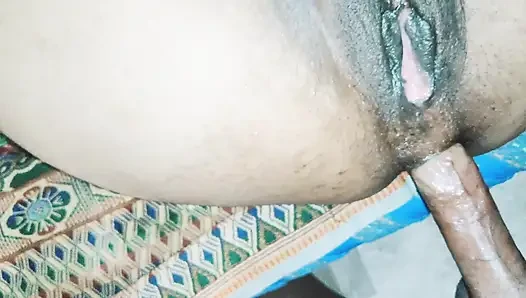 Bus kr Day Bhai Tati Nikal jani hai meri