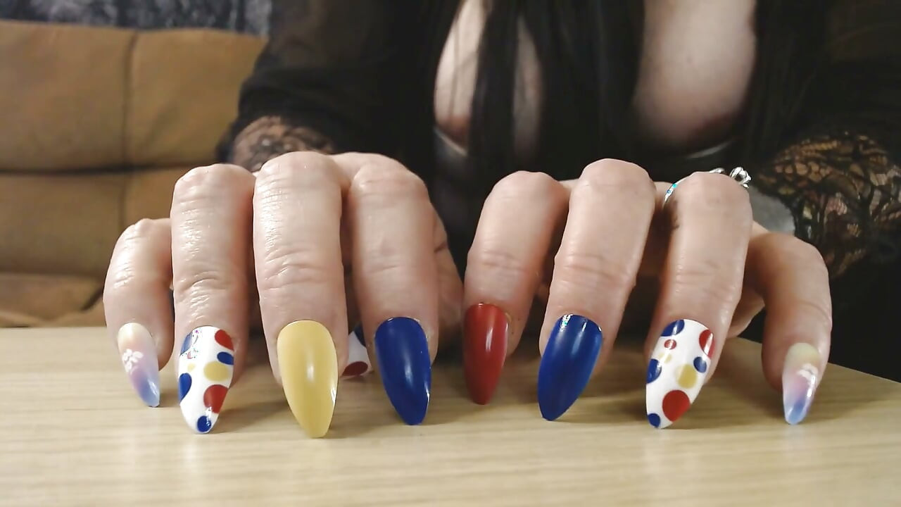 Charms Blow Pop Fingernails Tapping Clacking