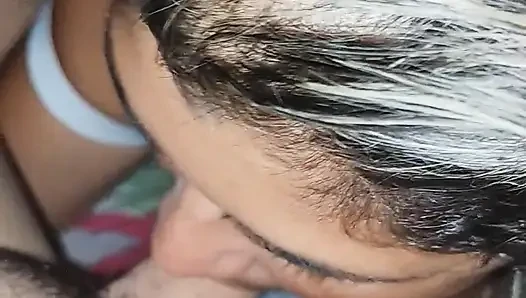 Hintli üvey anne Alydenalioficial, üvey oğlunun penisini emiyor, ta ki süt çıkana kadar