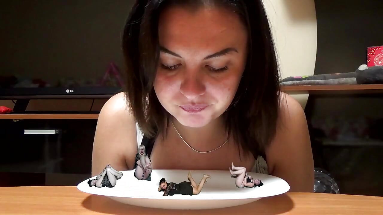 我要吃4个女孩妈的美味!